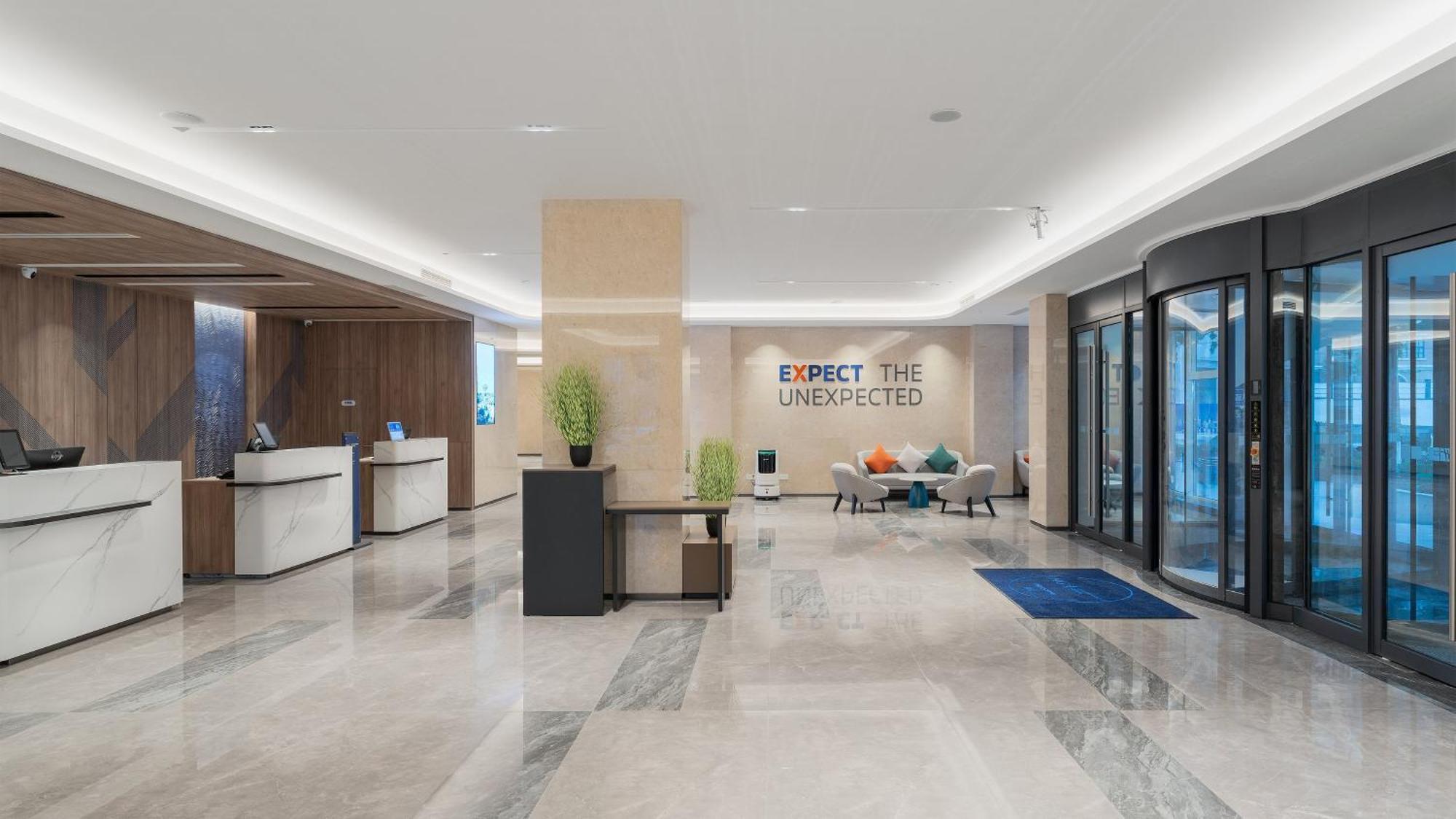 Holiday Inn Express Qingdao Shibei By Ihg Eksteriør bilde